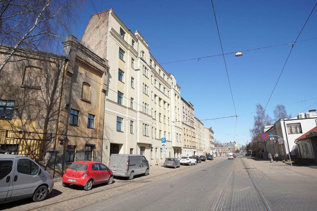 New Bohemian Crash Pad In Riga Center 아파트 외부 사진